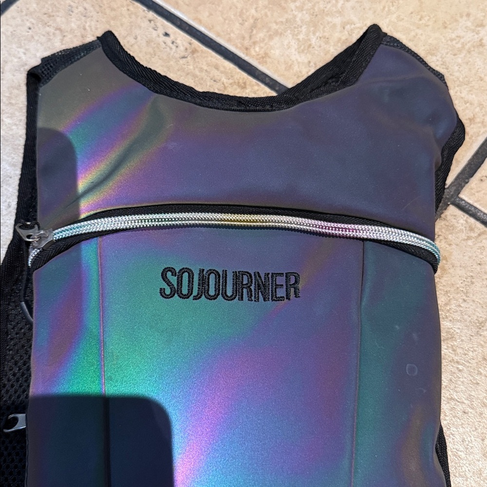 Iridescent Hydration Backpack - image 2